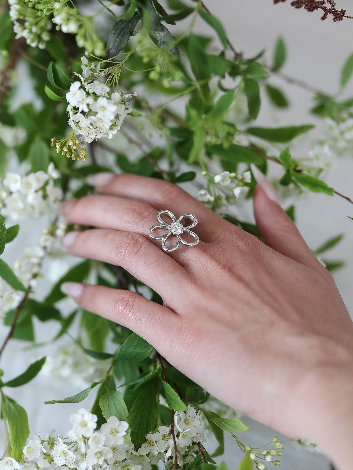 Bague Éveil en argent 925, fleur serti de pierres d'intention branches — Collection Éclosion