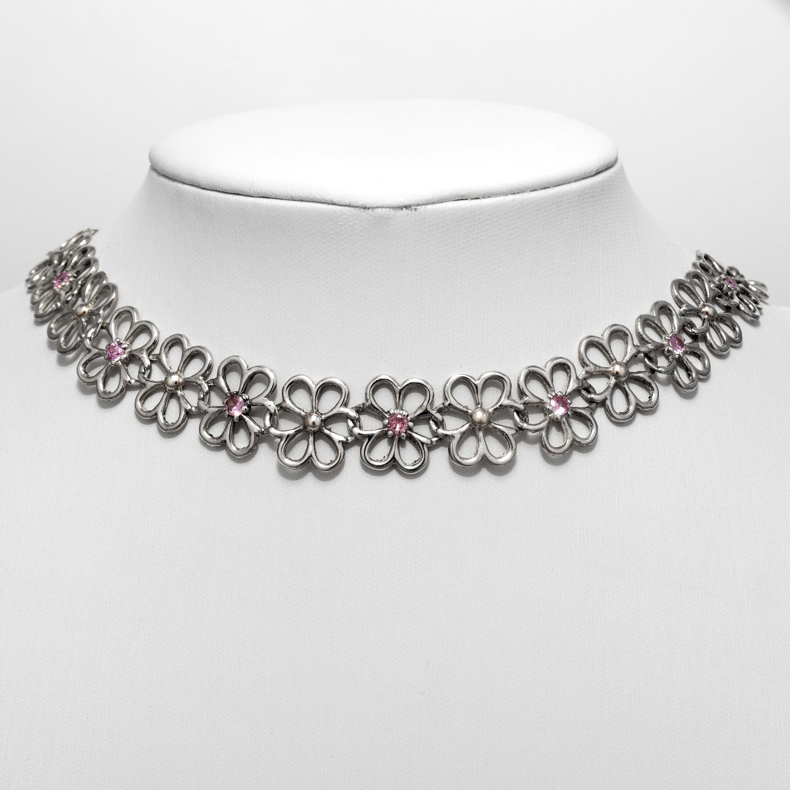CHOKER ILLUMINATION